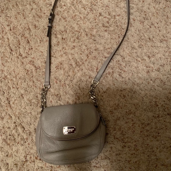 Michael Kors crossbody bag - Picture 2 of 7